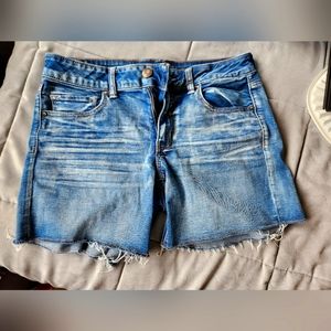 American eagle short